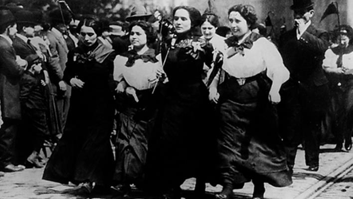  زنان کارگر چگونه با «آزار جنسی» مواجه شدند؟